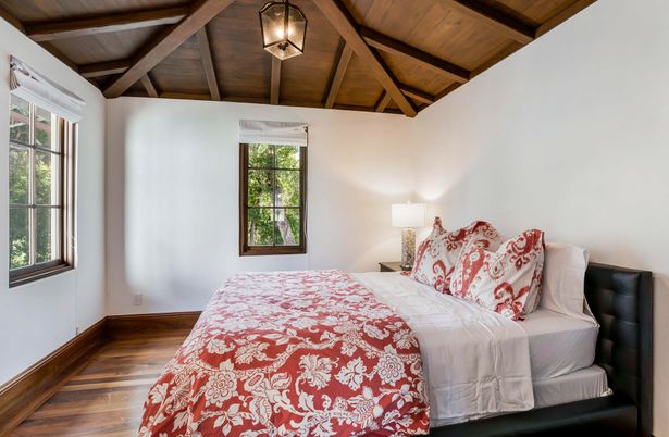 Bedroom, Interior, Wooden Beams, Wooden Ceilings, Wood Texture Flooring