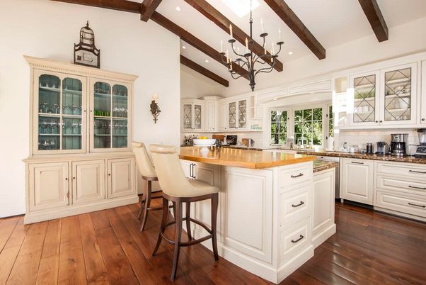 Chandelier, Interior, Kitchen, Recessed Lighting, Wooden Beams, Wood Texture Flooring