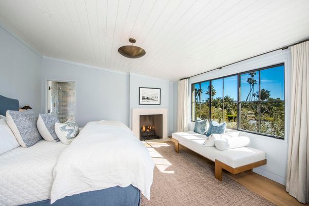 Bedroom, Fireplace, Interior, Wood Texture Flooring