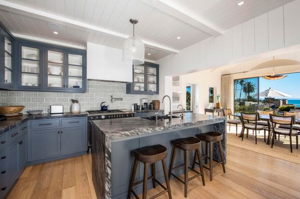 Dining room, Interior, Kitchen, Pendant Lights, Recessed Lighting, Water, Wood Texture Flooring