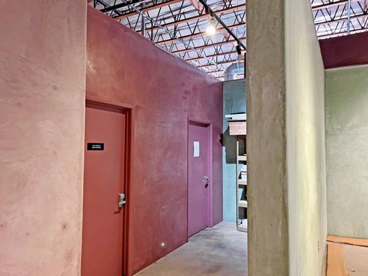 Elevator, Interior