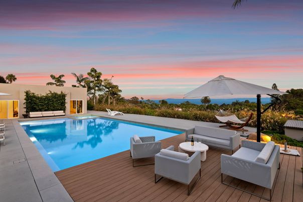 Exterior, Pool, Water