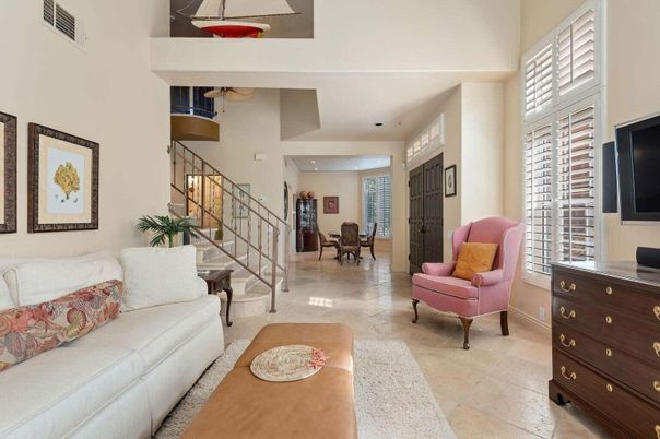 Dining room, Interior, Living room, Recessed Lighting