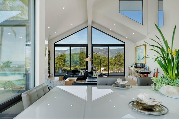 Dining room, Interior, Living room, Recessed Lighting