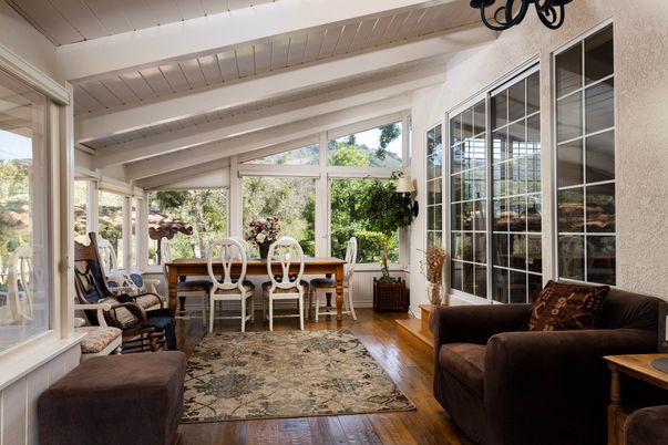 Dining room, Interior, Sun Room, Wood Texture Flooring