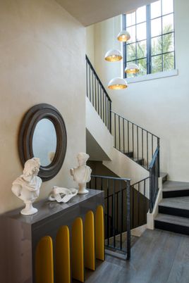 Interior, Pendant Lights, Wood Texture Flooring