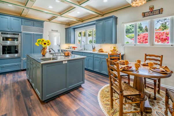 Dining room, Interior, Kitchen, Recessed Lighting, Stainless Steel Appliances, Wood Texture Flooring