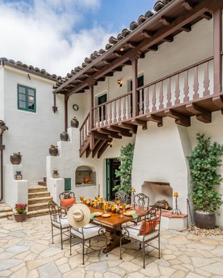 Exterior, Fireplace
