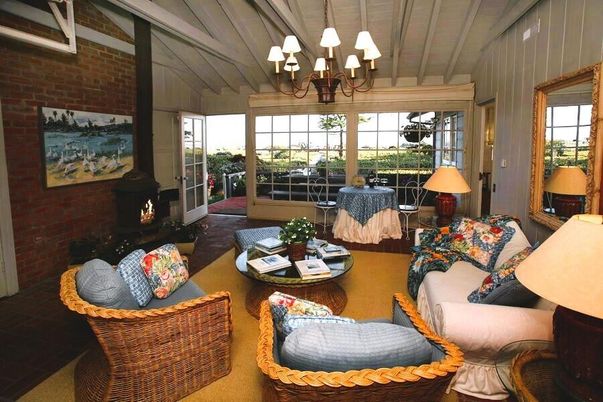 Chandelier, Dining room, Fireplace, Interior, Living room, Stone Walls