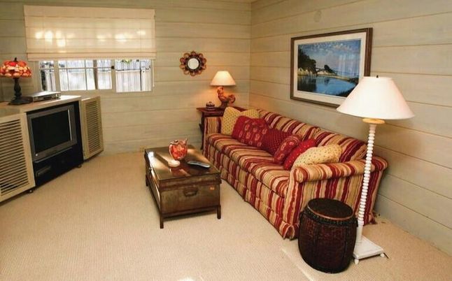 Interior, Living room