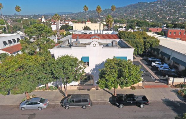 Exterior, Drone