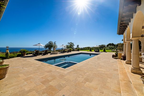 Exterior, Pool, Water