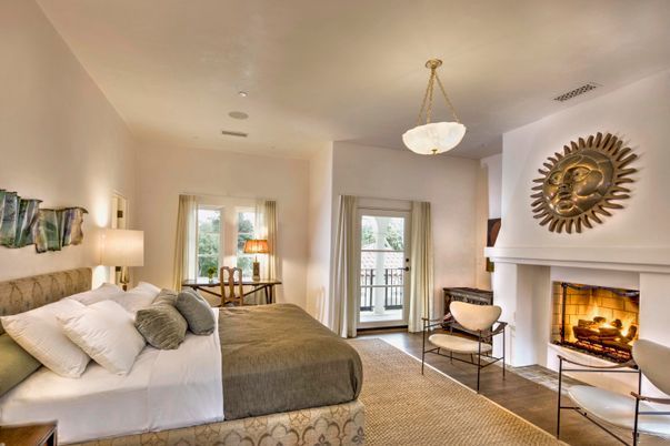 Bedroom, Fireplace, Interior, Pendant Lights, Recessed Lighting, Wood Texture Flooring
