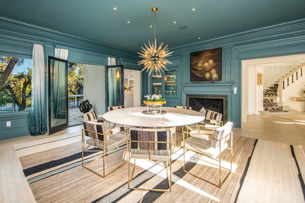 Dining room, Fireplace, Interior, Pendant Lights, Recessed Lighting, Wood Texture Flooring