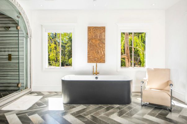 Bathroom, Free Standing Baths, Glass Shower, Interior, Recessed Lighting