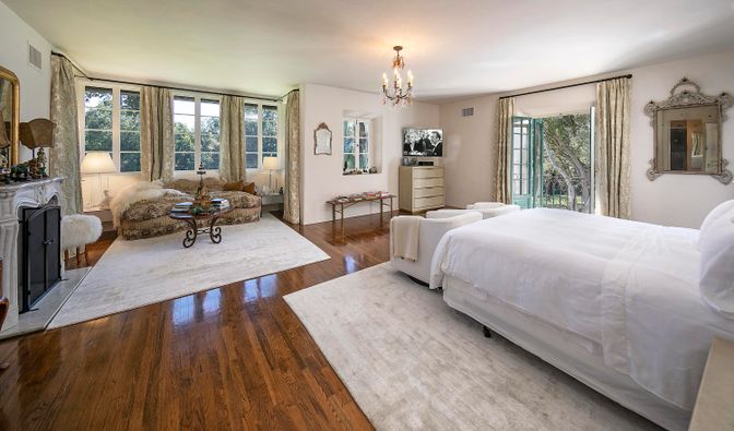 Bedroom, Chandelier, Fireplace, Interior, Wood Texture Flooring