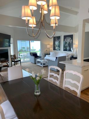 Chandelier, Dining room, Interior, Living room, Wood Texture Flooring