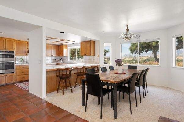 Dining room, Interior, Kitchen, Tile Countertops