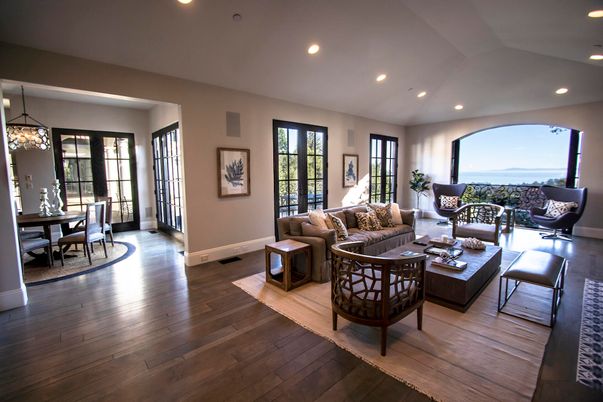 Dining room, Interior, Living room, Pendant Lights, Recessed Lighting, Wood Texture Flooring