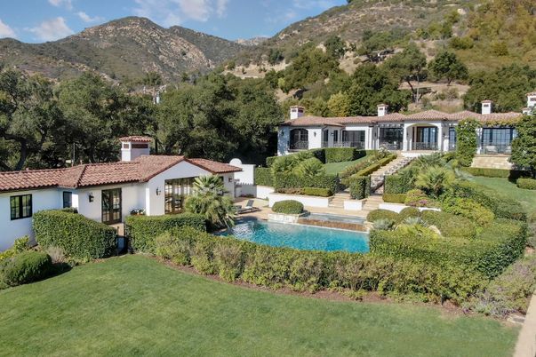 Exterior, Facade, Pool, Spanish Mediterranean