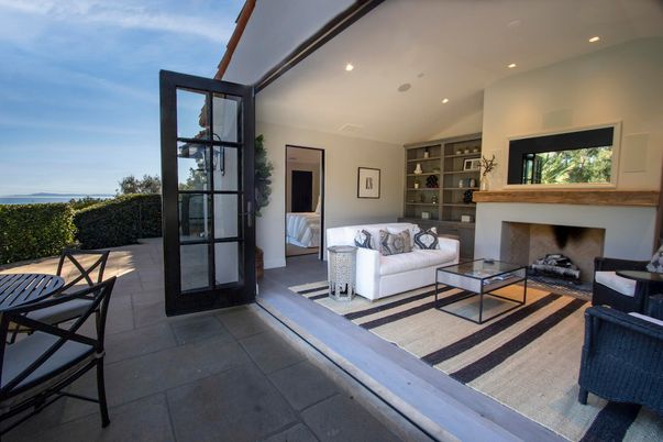 Fireplace, Interior, Living room, Recessed Lighting