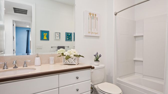 Bathroom, Interior, Recessed Lighting