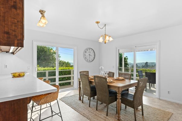 Dining room, Interior