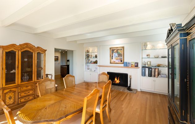 Dining room, Fireplace, Interior, Wood Texture Flooring