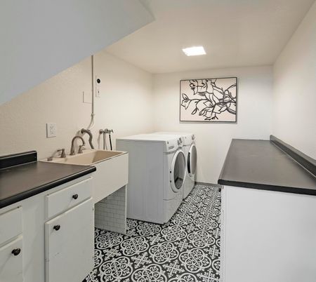 Interior, Recessed Lighting, Washer