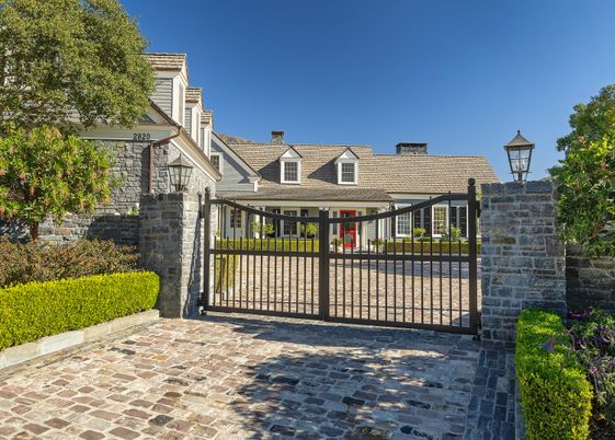 Exterior, Facade, Tudor Revival