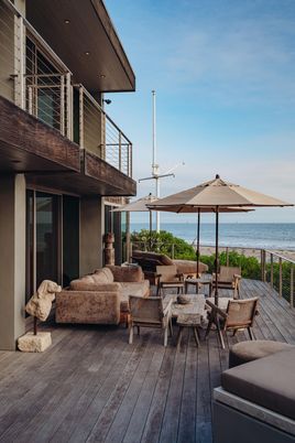 Exterior, Water