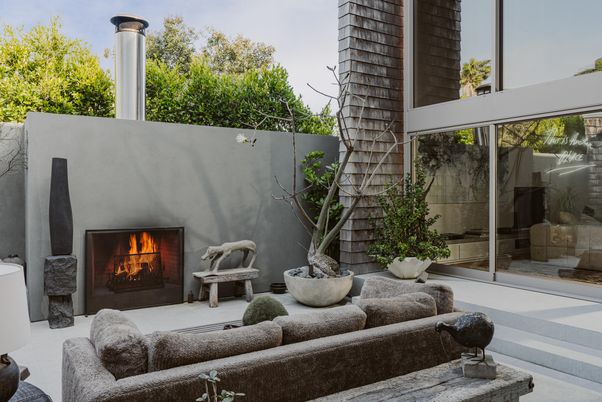 Exterior, Fireplace
