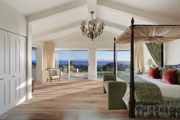 Bedroom, Chandelier, Interior, Water, Wood Texture Flooring