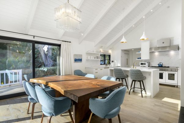 Chandelier, Dining room, Interior, Kitchen, Pendant Lights, Recessed Lighting, Stainless Steel Appliances, Wood Texture Flooring