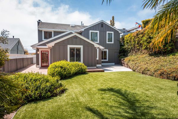 Backyard, Exterior, Facade, Farmhouse
