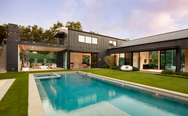 Backyard, Exterior, Pool