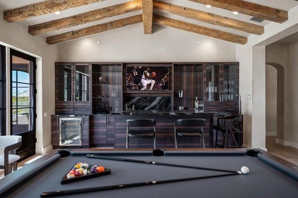 Billiard Table, Game Room, Interior, Recessed Lighting, Wooden Beams