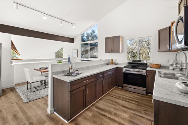 Dining room, Interior, Kitchen, Stainless Steel Appliances, Wood Texture Flooring