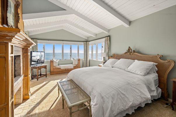 Bedroom, Fireplace, Interior, Water