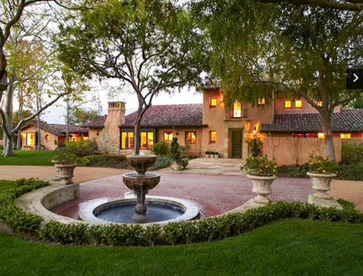 Backyard, Exterior, Facade, Mediterranean