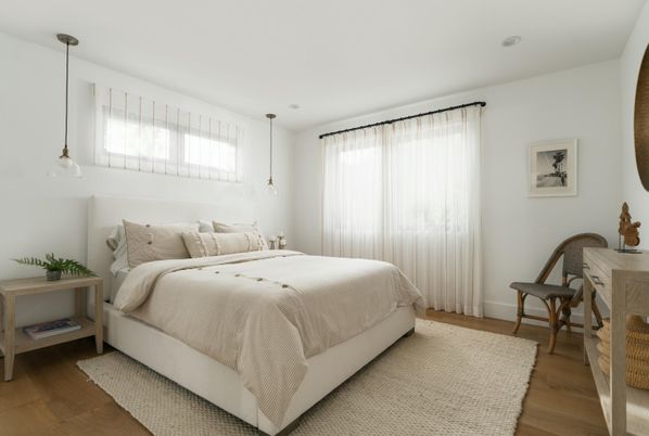 Bedroom, Interior, Pendant Lights, Wood Texture Flooring