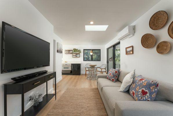 Dining room, Interior, Living room, Pendant Lights, Recessed Lighting, Wood Texture Flooring