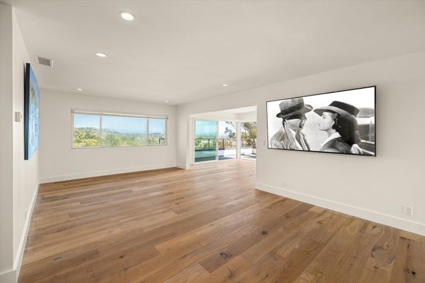 Empty room, Interior, Recessed Lighting, Wood Texture Flooring