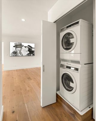 Interior, Recessed Lighting, Utility Closets, Washer, Wood Texture Flooring