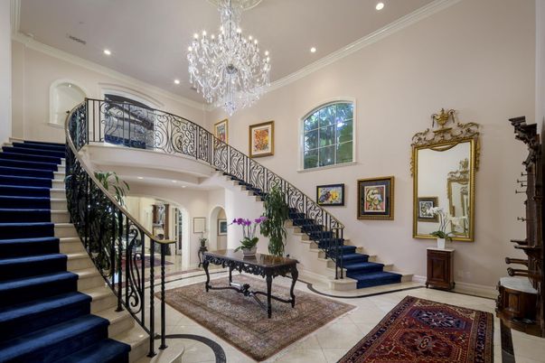Chandelier, Interior, Recessed Lighting