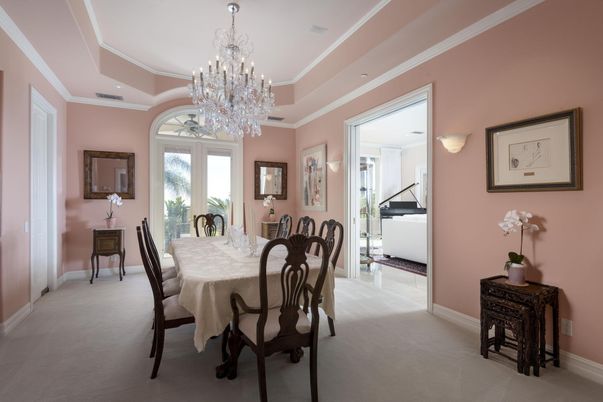 Chandelier, Dining room, Interior, Piano, Recessed Lighting