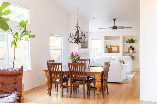 Chandelier, Dining room, Interior, Living room, Wood Texture Flooring