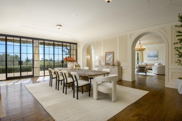 Chandelier, Dining room, Interior, Living room, Recessed Lighting, Wood Texture Flooring