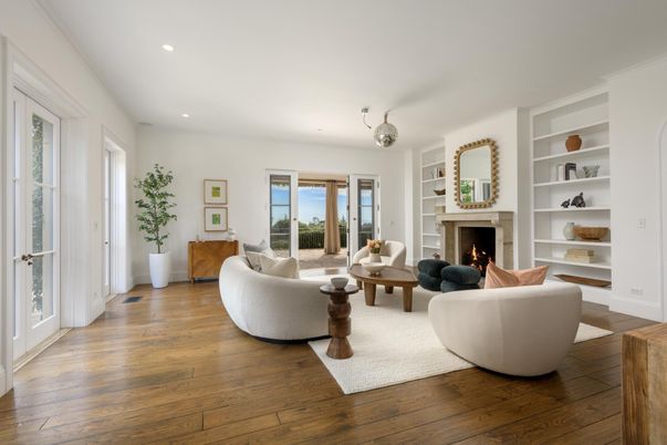 Fireplace, Interior, Living room, Pendant Lights, Recessed Lighting, Wood Texture Flooring