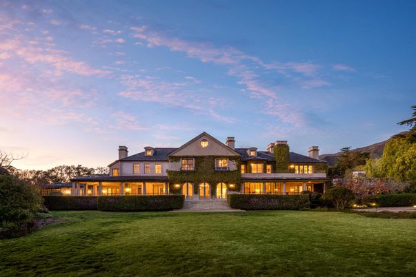 Backyard, Exterior, Facade, French Provincial
